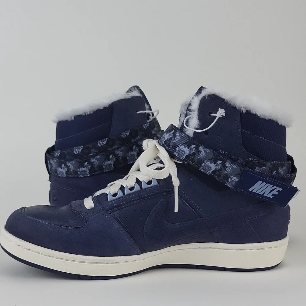 New Sample Women's Nike Delta Lite Mid Premium Faux Fur